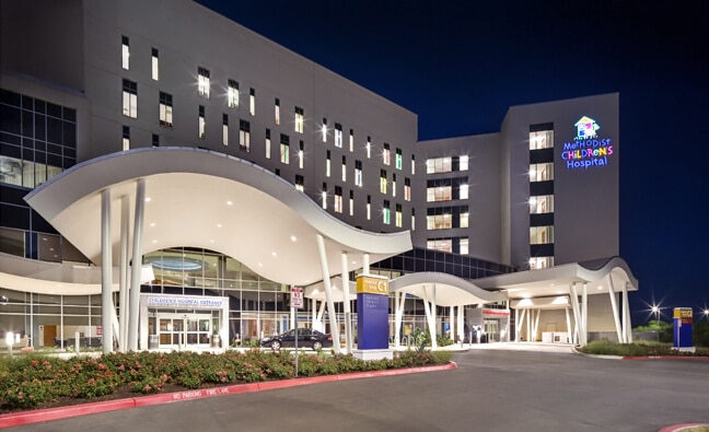 Methodist Children's Hospital San Antonio - Exterior Night