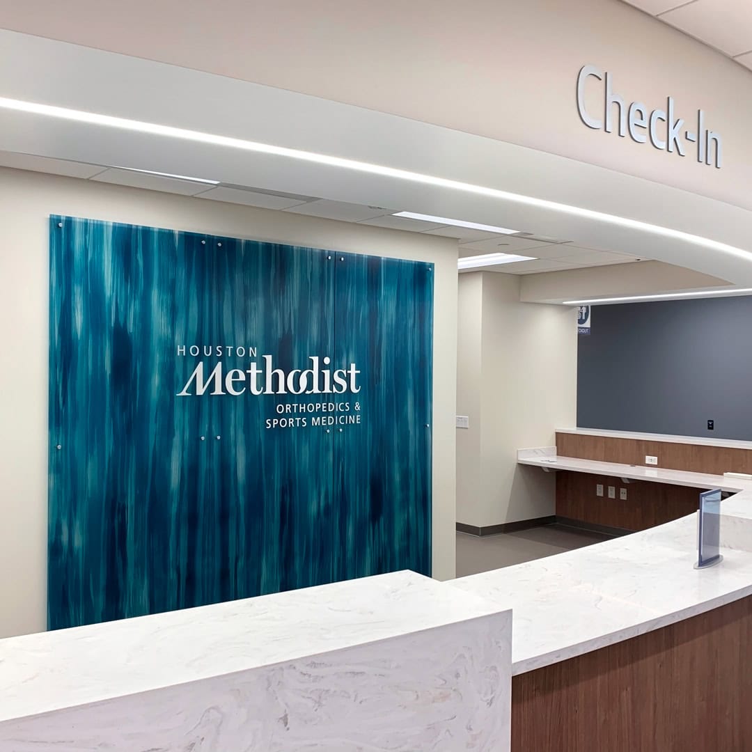 Houston Methodist Clear Lake Hospital MOB4: Interior Individual Letterforms Logo Graphics