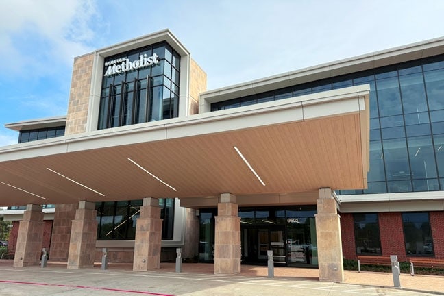 Houston Methodist Cinco Ranch Hospital - Exterior Building Mounted Logo BML.A
